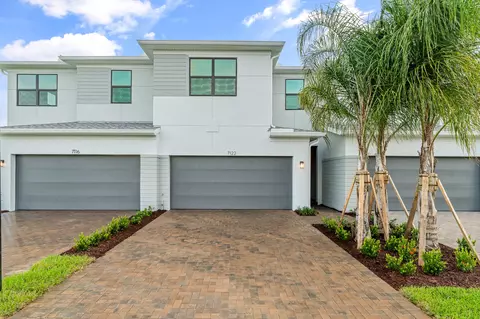 7122 Brenner Ave, Lake Worth, FL 33467