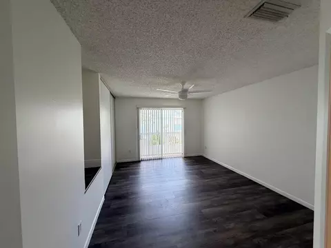 Living - 6238 Riverwalk Ln #7, Jupiter, FL 33458 photo 4 of 4