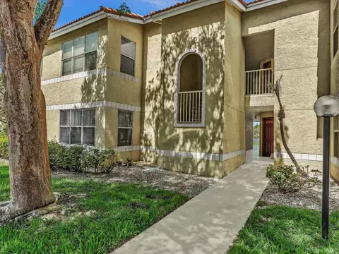 731 Vista Isles Dr #1521, Sunrise, FL 33325