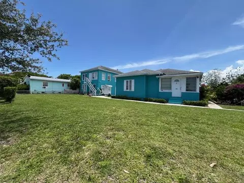 700 Talladega St, West Palm Beach, FL 33405