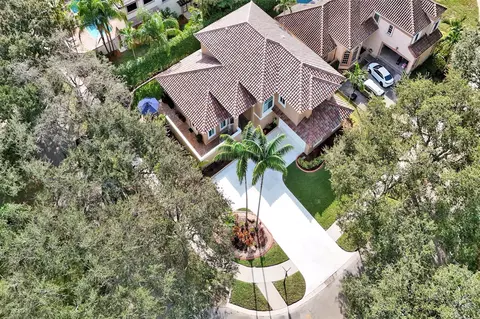 11300 Knot Way, Hollywood, FL 33026