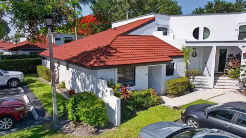 539 NW 36th Ave, Deerfield Beach, FL 33442