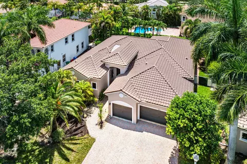 876 NW 123rd Dr, Coral Springs, FL 33071