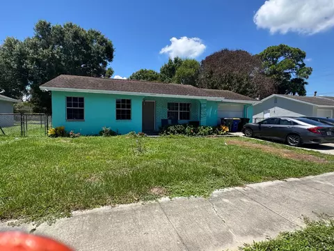3213 Indiana Ct, Fort Pierce, FL 34947