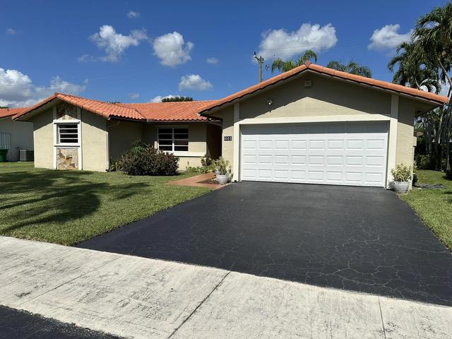 5511 SW 114th Ave, Cooper City, FL 33330