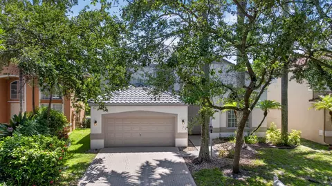 6702 NW 80th Mnr, Parkland, FL 33067