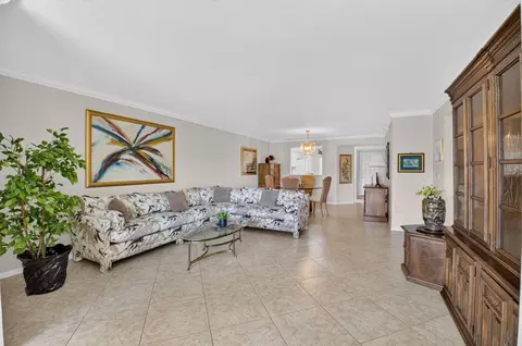 5778 Crystal Shores Dr #202, Boynton Beach, FL 33437