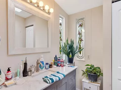 Bath - 4697 SE Copperwood Ter, Stuart, FL 34997 photo 1 of 3