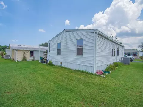 Exterior - 4697 SE Copperwood Ter, Stuart, FL 34997 photo 8 of 8