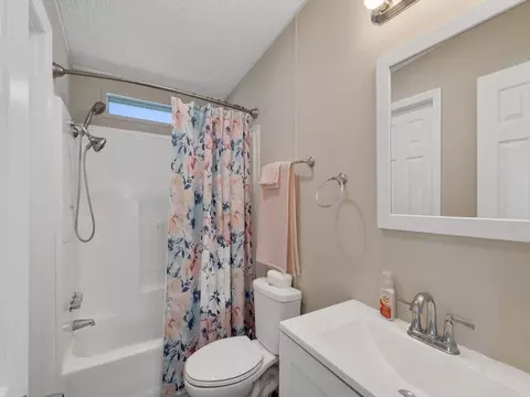 Bath - 4697 SE Copperwood Ter, Stuart, FL 34997 photo 3 of 3