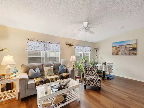 Living - 4697 SE Copperwood Ter, Stuart, FL 34997 photo 2 of 4