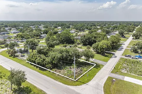 8315 102nd Ave, Vero Beach, FL 32967