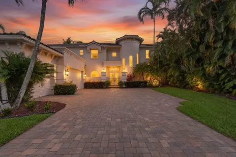 5133 Isabella Dr, Palm Beach Gardens, FL 33418