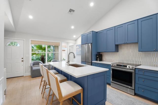 1374 Coral Park Ln #803, Vero Beach, FL 32963
