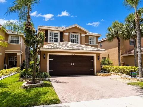 11436 Blue Violet Ln, Royal Palm Beach, FL 33411