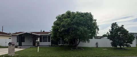 2000 SW 95th Ter, Miramar, FL 33025