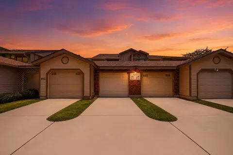 600 Crosswinds #E1, Greenacres, FL 33413