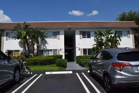 151 SE 6th Ave #14, Pompano Beach, FL 33060