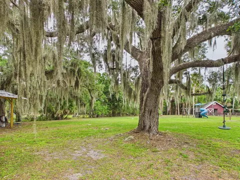Exterior - 220 SW 67th Dr, Okeechobee, FL 34974 photo 23 of 45