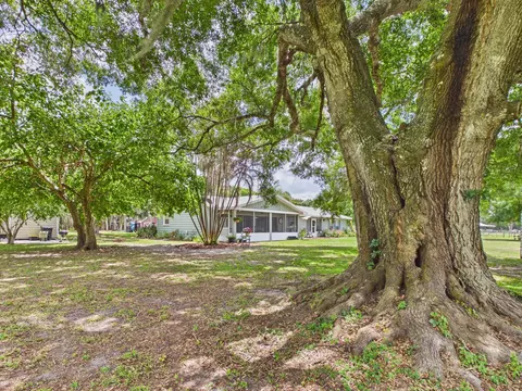 Exterior - 220 SW 67th Dr, Okeechobee, FL 34974 photo 13 of 45