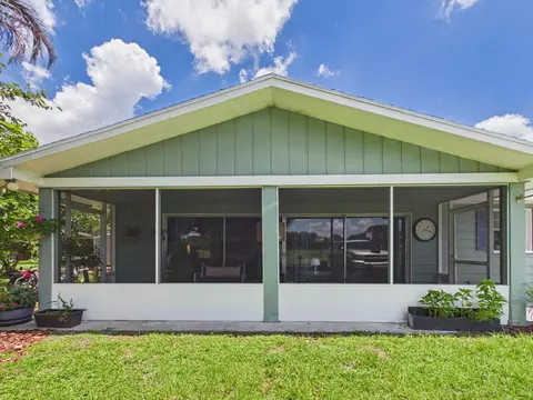 Exterior - 220 SW 67th Dr, Okeechobee, FL 34974 photo 6 of 45