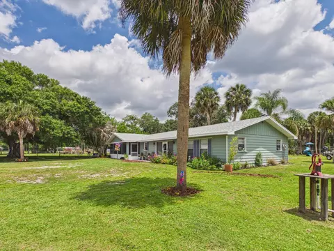 Exterior - 220 SW 67th Dr, Okeechobee, FL 34974 photo 14 of 45