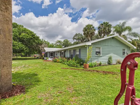 Exterior - 220 SW 67th Dr, Okeechobee, FL 34974 photo 15 of 45
