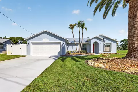 1802 SE Camden St, Port Saint Lucie, FL 34952