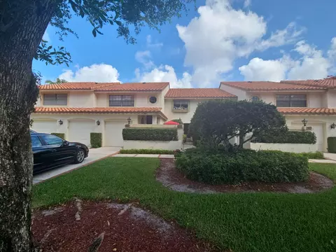 7757 La Mirada Dr, Boca Raton, FL 33433