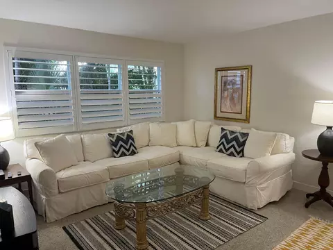 700 Bayshore Dr #21, Fort Lauderdale, FL 33304
