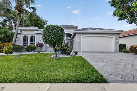 6550 Sand City Way, Delray Beach, FL 33446