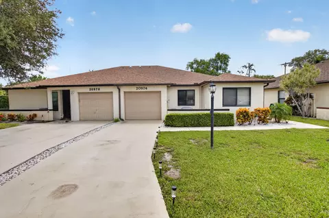 20974 Concord Green Dr E, Boca Raton, FL 33433