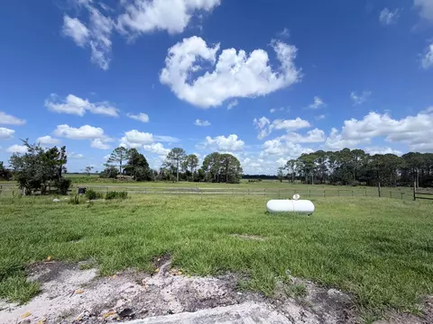 12271 NE 124th Ave, Okeechobee, FL 34972 photo 4