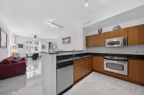 804 E Windward Way #111, Lantana, FL 33462