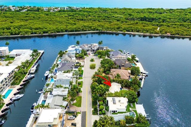 1312 Seminole Dr, Fort Lauderdale, FL 33304