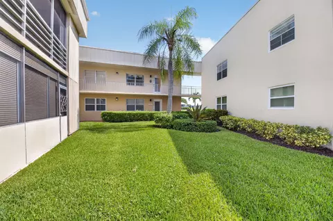 Exterior - 323 Capri G #323, Delray Beach, FL 33484 photo 6 of 8