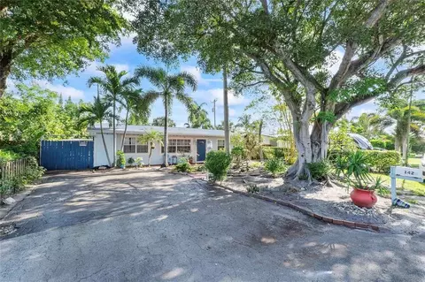 1427 NE 30th St, Pompano Beach, FL 33064