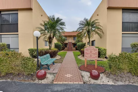 15216 Lakes Of Delray Blvd #126, Delray Beach, FL 33484