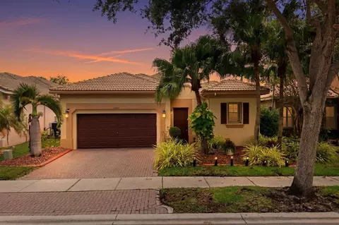 11645 NW 71st Pl, Parkland, FL 33076