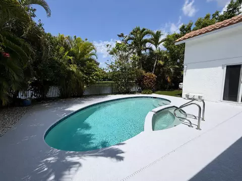 10562 Fenway Pl, Boca Raton, FL 33498