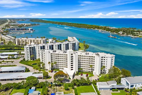 19800 Sandpointe Bay Dr N #305, Jupiter, FL 33469