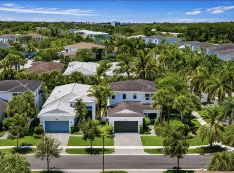 5603 Delacroix Ter, Palm Beach Gardens, FL 33418