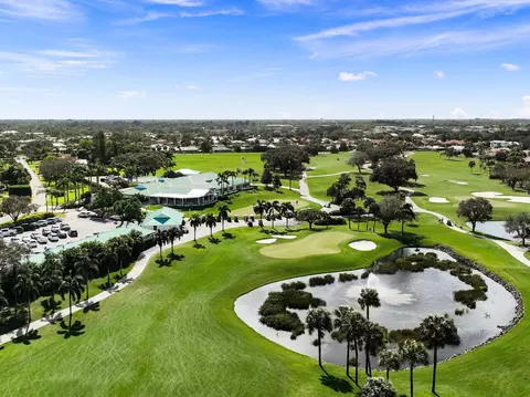 View/Area - 3374 SE Fairway E, Stuart, FL 34997 photo 9 of 12