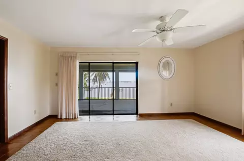Bedroom - 911 NW Sunset Ter, Stuart, FL 34994 photo 5 of 8