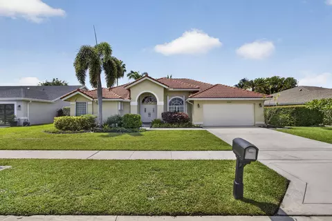 1224 Lake Breeze Dr, Wellington, FL 33414
