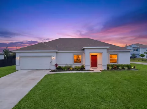 201 SW North Wakefield Cir, Port Saint Lucie, FL 34953