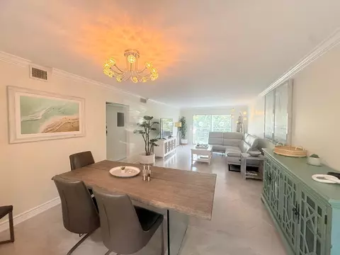 2301 Lucaya Ln #D3, Coconut Creek, FL 33066