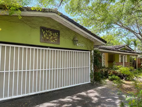 6700 NE 20th Way, Fort Lauderdale, FL 33308