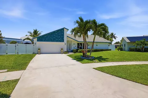 1401 SW 28th Ter, Deerfield Beach, FL 33442