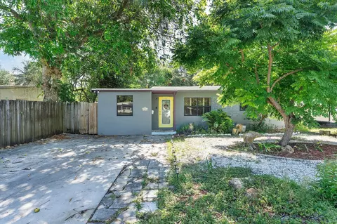 1326 SW 23rd Ave, Fort Lauderdale, FL 33312